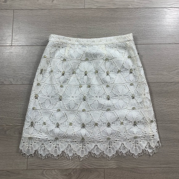 Marciano Evigan Lace Mini White Skirt - Picture 4 of 12
